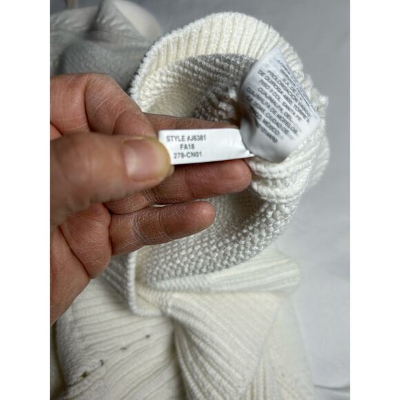 J. Crew White Pullover Sweater with Pointelle stitching Cotton size XL classic - Picture 9 of 11